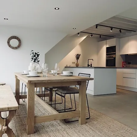 Le Grenier - Le Cercle *