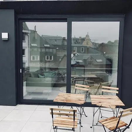 Le Grenier - Le Cercle *