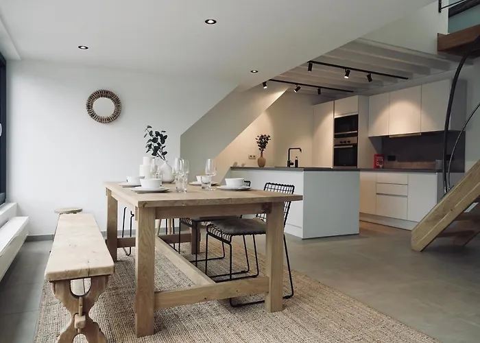 Le Grenier - Le Cercle *